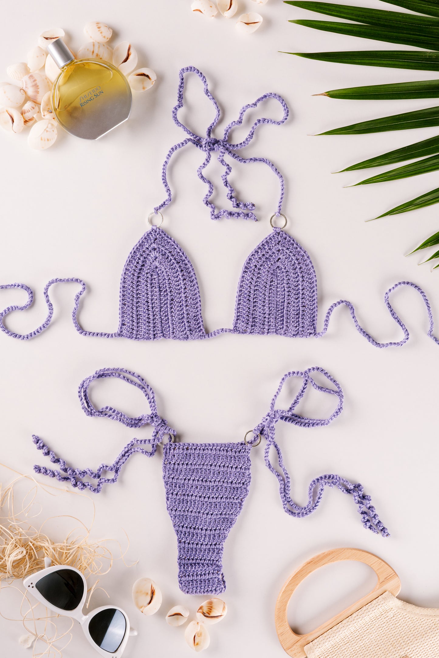 BIQUÍNI LAVANDA COM FERRAGENS